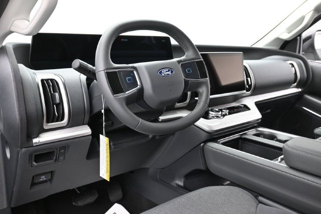 New 2027 Ford Expedition Max Active RWD image 19
