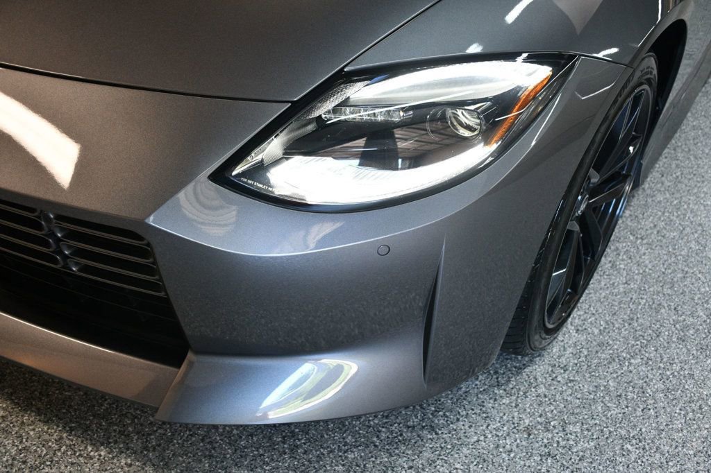Used 2024 Nissan Z Performance w/ Floor Mat Package RWD image 12
