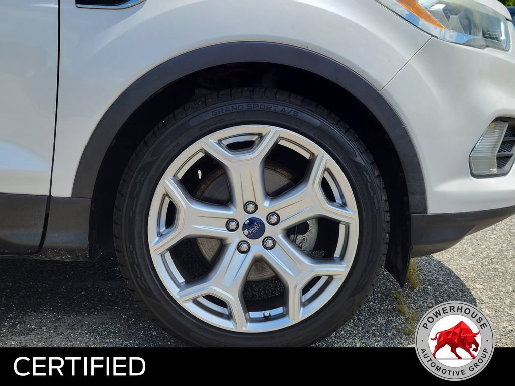 Used 2017 Ford Escape Titanium FWD image 12