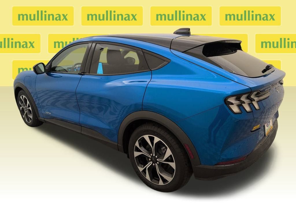 Used 2025 Ford Mustang Mach-E Select w/ Comfort Package Lite image 9