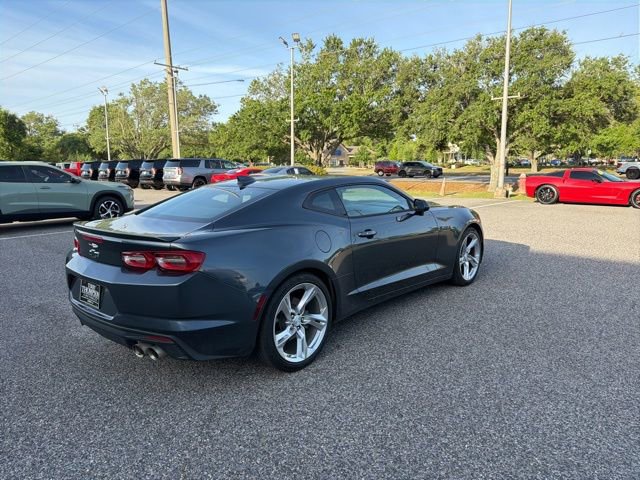 Used 2020 Chevrolet Camaro LT RWD image 5