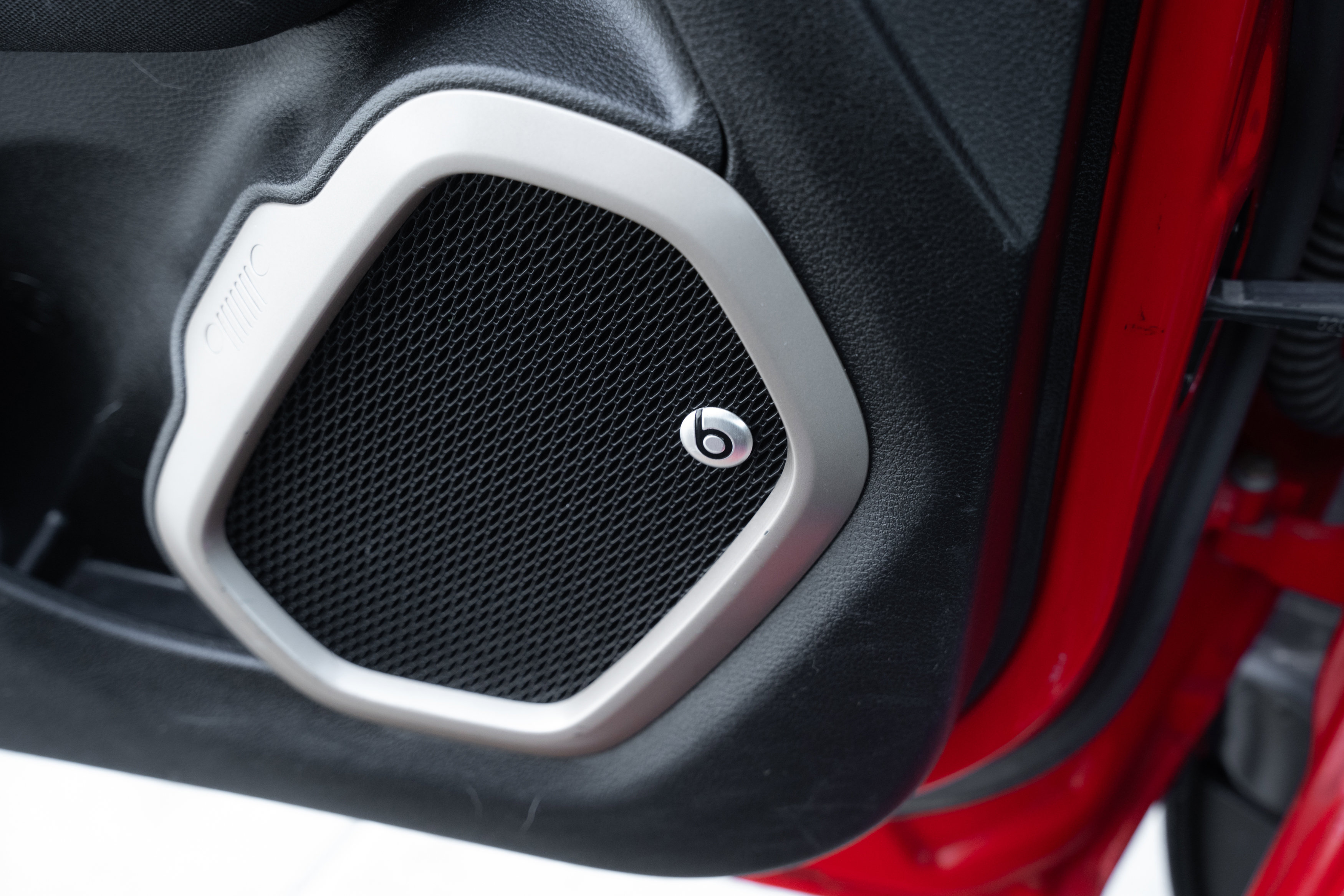 Used 2016 Jeep Renegade Latitude w/ Safety & Security Group image 19