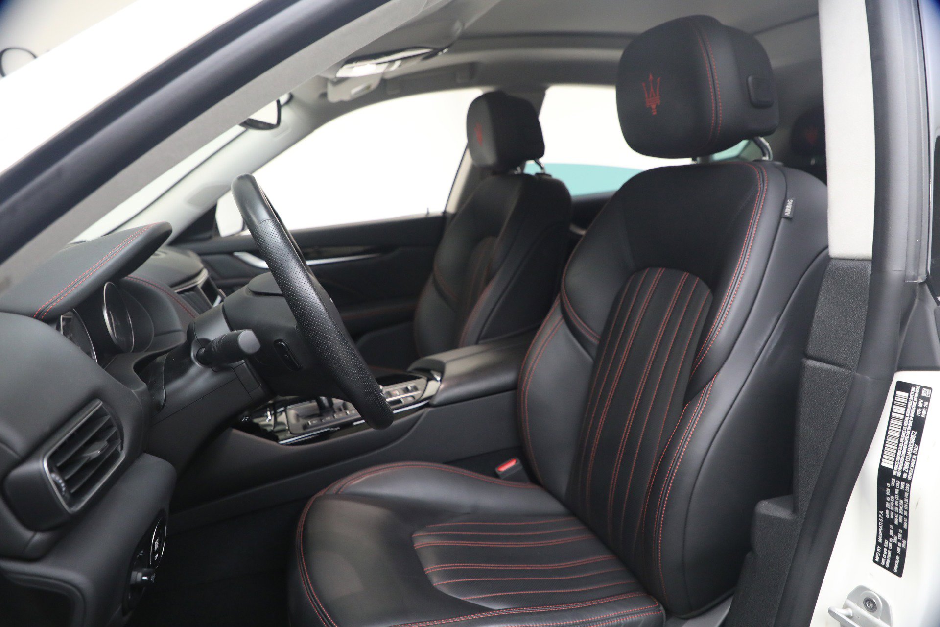 Certified 2022 Maserati Levante GT image 15