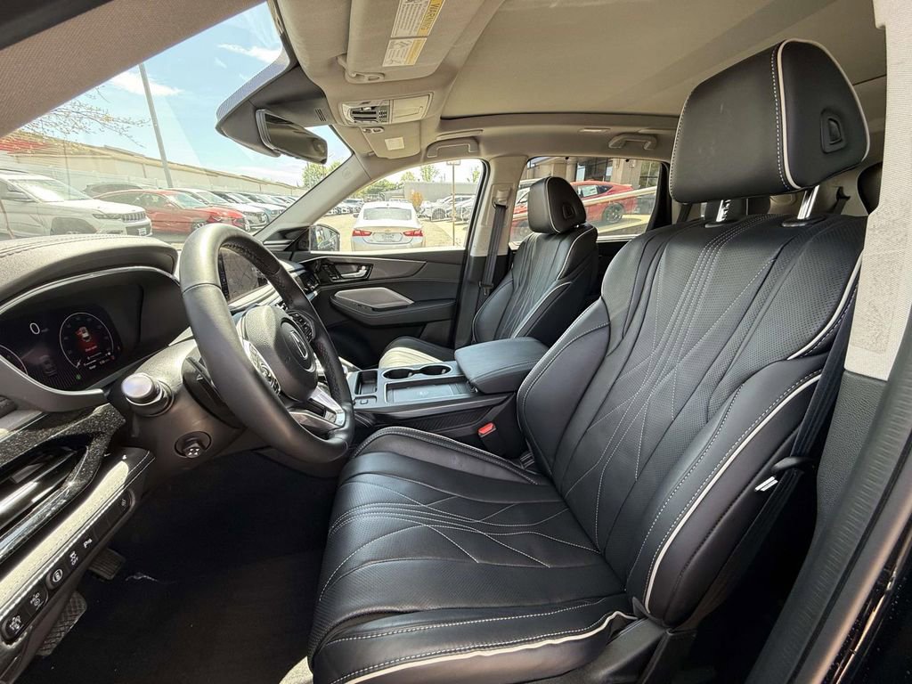 Certified 2026 Acura MDX SH-AWD w/ Advance Package image 13