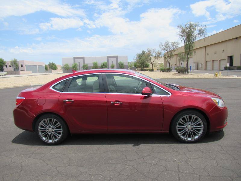 Used 2012 Buick Verano Leather FWD image 5