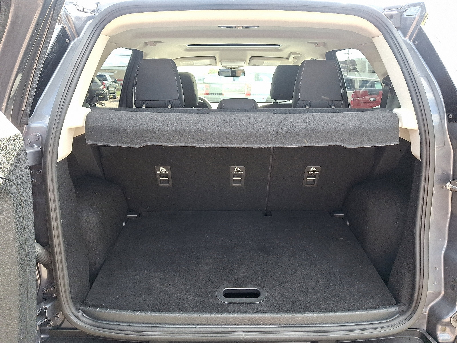 Certified 2022 Ford EcoSport SE image 30