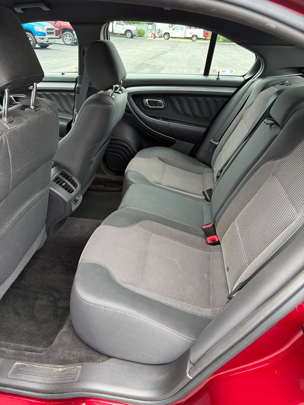 Used 2013 Ford Taurus SEL FWD image 22