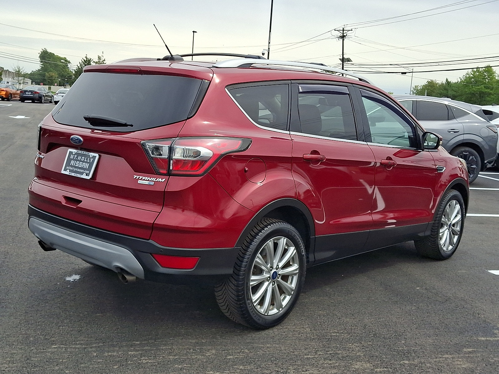 Used 2017 Ford Escape Titanium AWD/4WD image 7