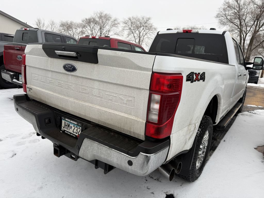 Used 2022 Ford F250 Lariat w/ Chrome Package image 2