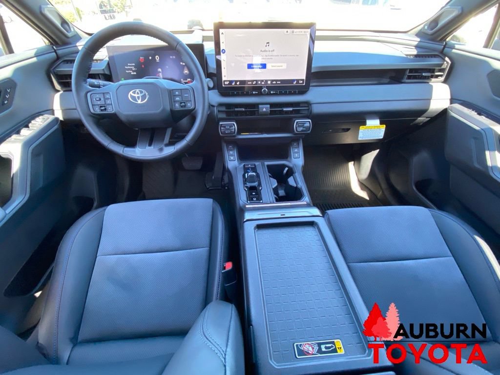 New 2026 Toyota RAV4 XSE AWD/4WD image 25