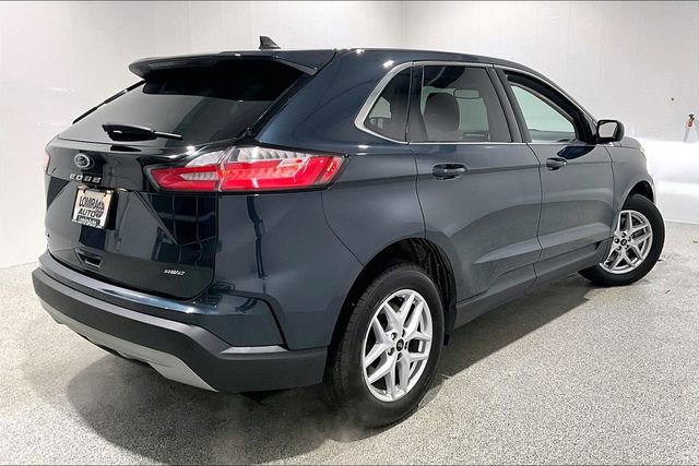 Used 2024 Ford Edge SEL w/ Convenience Package image 5