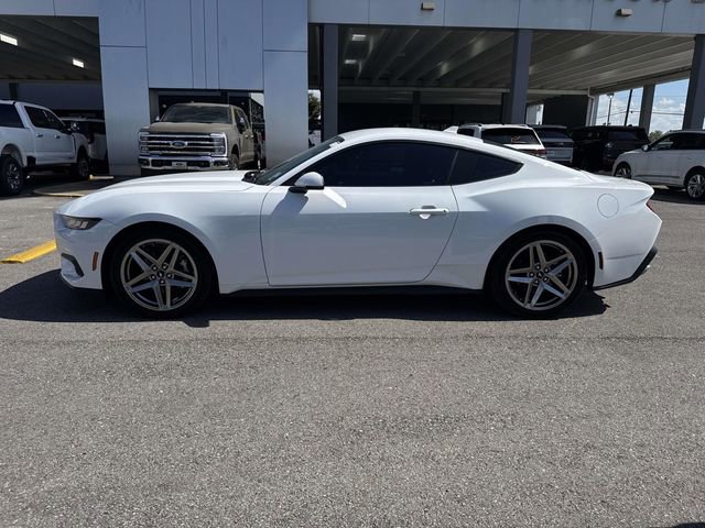 Used 2024 Ford Mustang Premium image 8