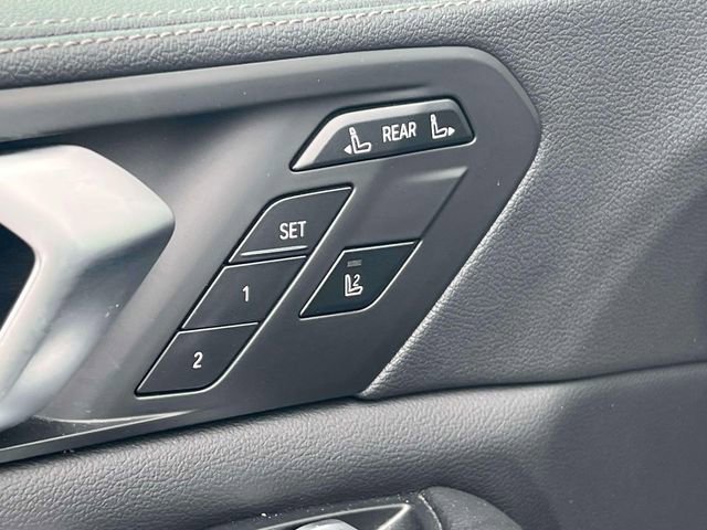 Used 2019 BMW X7 xDrive40i w/ Premium Package image 18