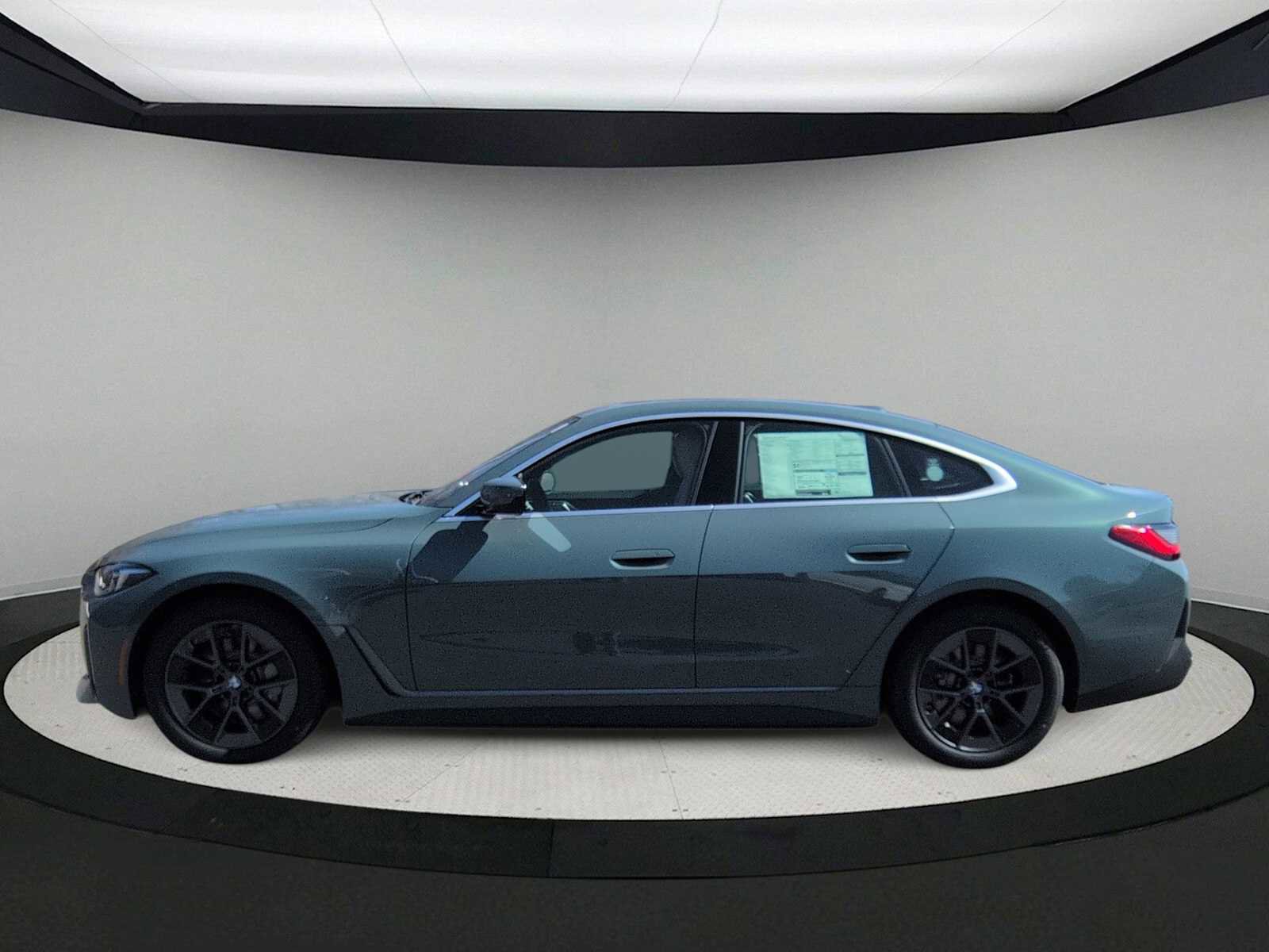 New 2026 BMW i4 xDrive40i w/ Premium Package image 5