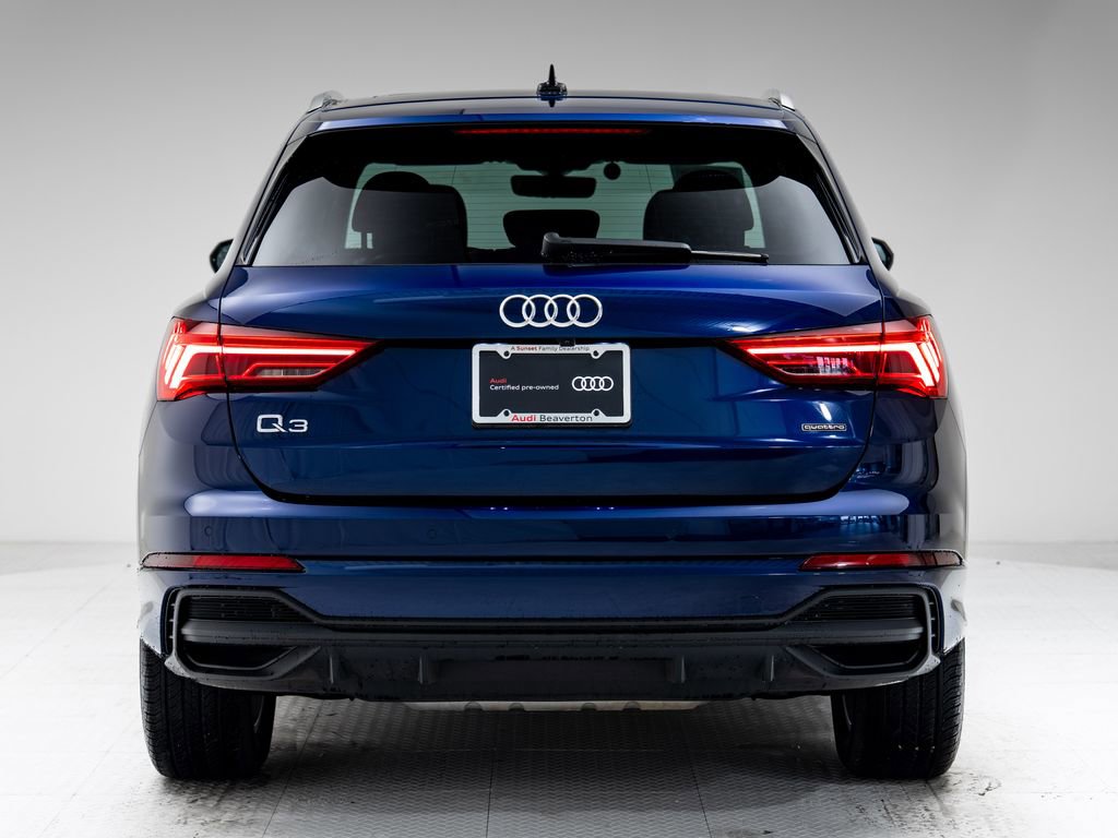 Certified 2025 Audi Q3 2.0T Premium Plus w/ Premium Plus Package image 32