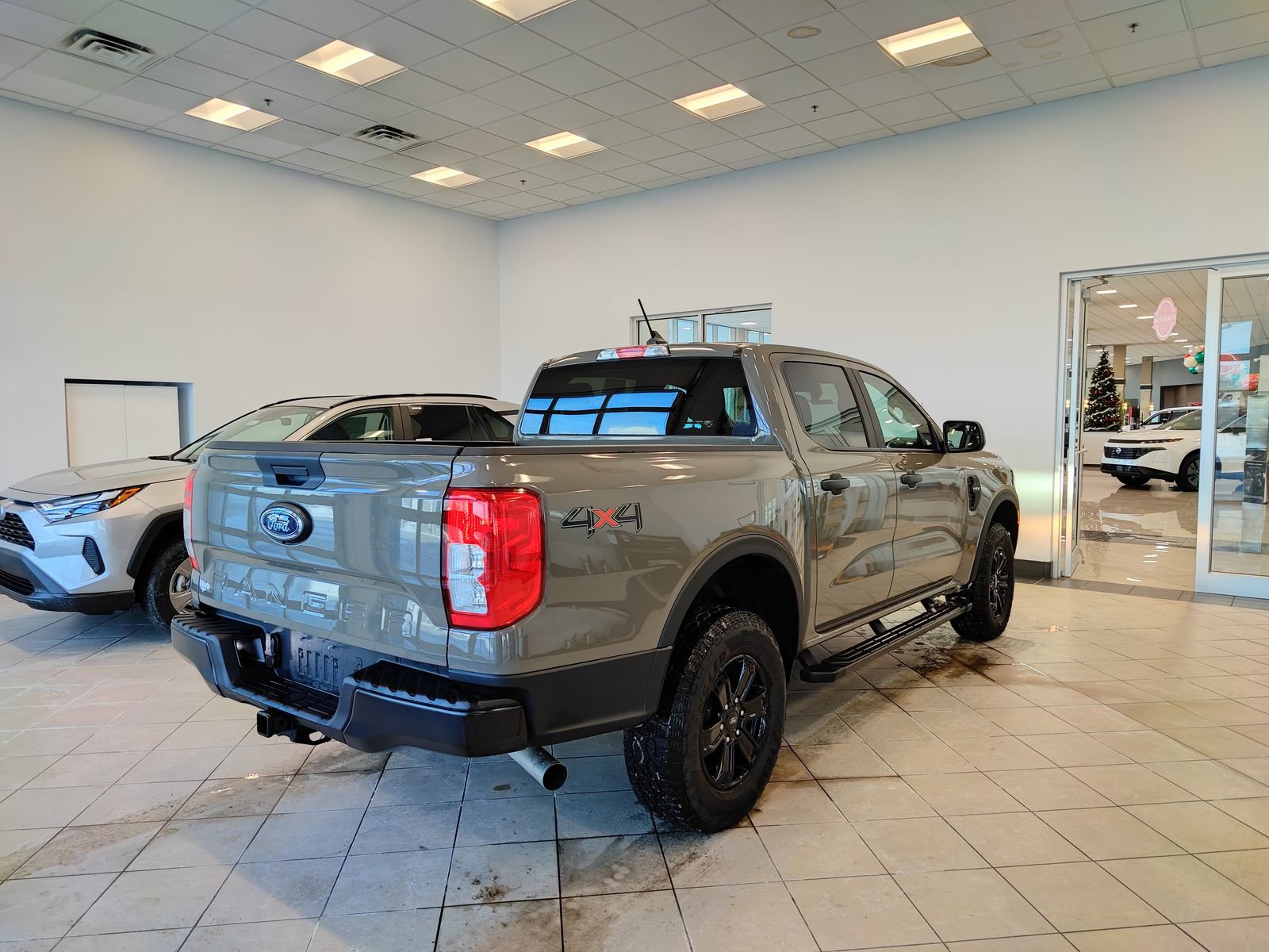 Used 2025 Ford Ranger XL w/ Trailer Tow Package image 3