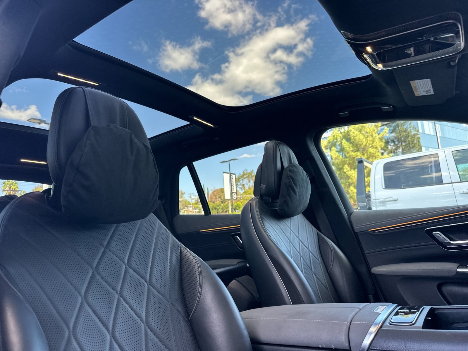 Certified 2023 Mercedes-Benz EQS 580 4MATIC SUV image 17