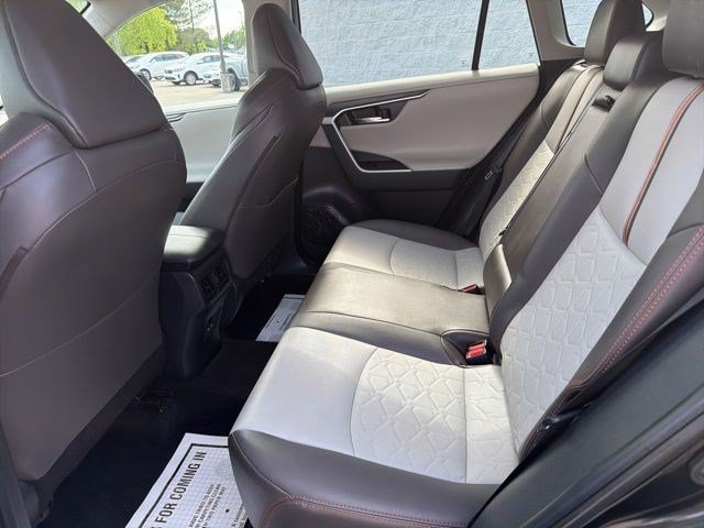 Used 2022 Toyota RAV4 Adventure AWD/4WD image 14