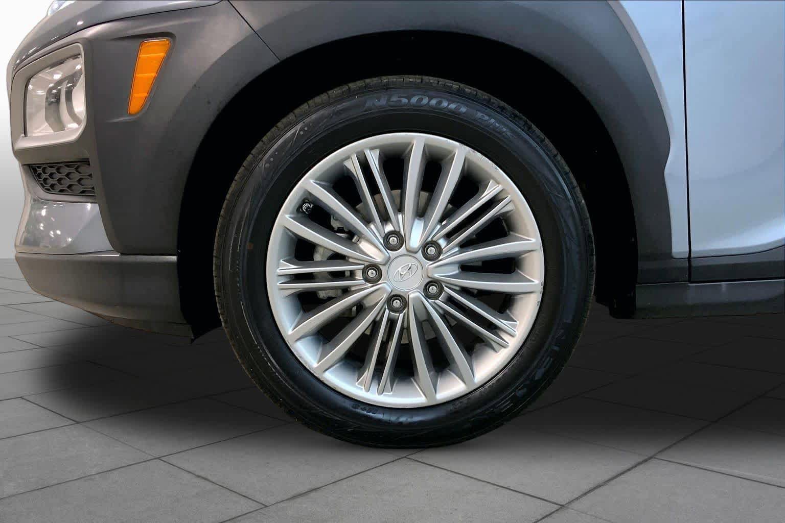 Used 2020 Hyundai Kona SEL image 10