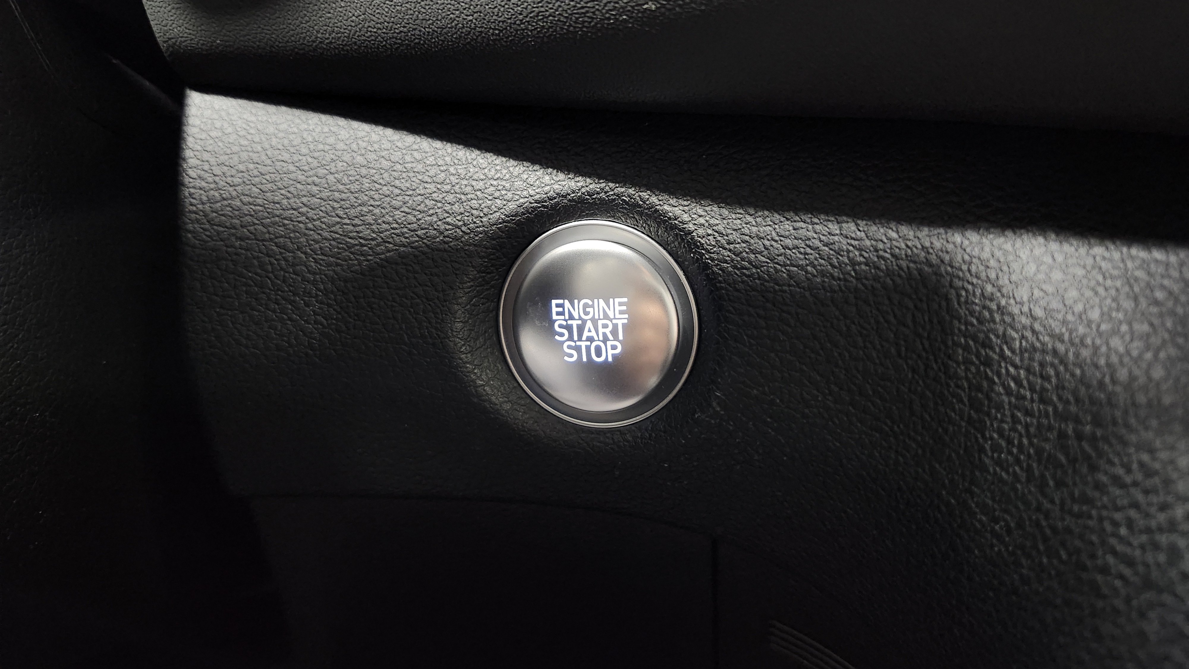 Used 2023 Hyundai Santa Fe SEL image 8