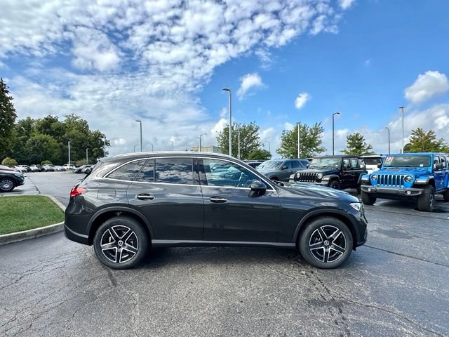 New 2027 Mercedes-Benz GLC 300 4MATIC image 14