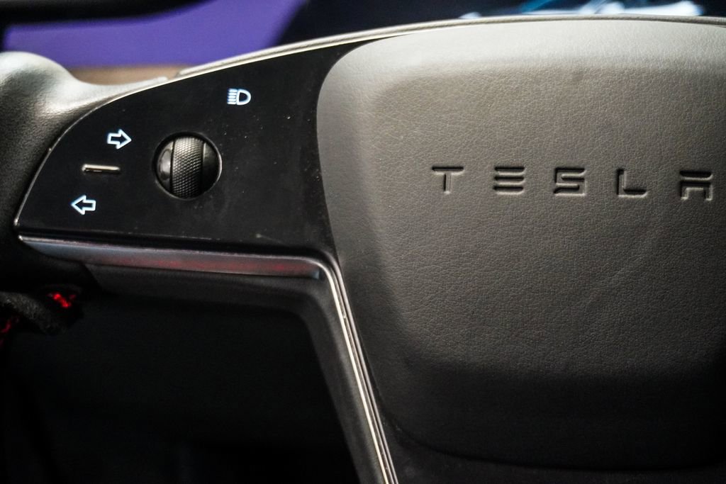 Used 2021 Tesla Model S Plaid AWD/4WD image 17