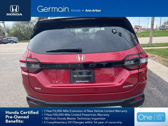 Certified 2025 Honda Pilot Touring image 9