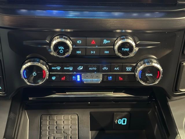 New 2026 Ford F250 Lariat image 25