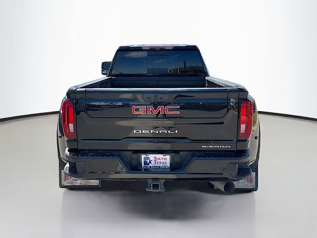 Used 2022 GMC Sierra 3500 Denali w/ Denali Ultimate Package image 6