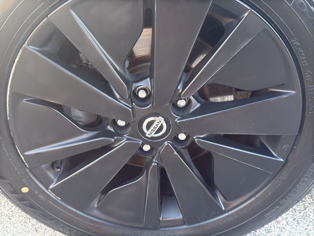 Used 2022 Nissan Altima 2.5 SV AWD/4WD image 7
