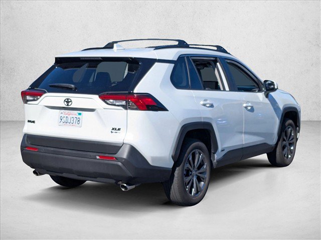 Used 2025 Toyota RAV4 XLE Premium w/ Weather Package AWD/4WD image 5