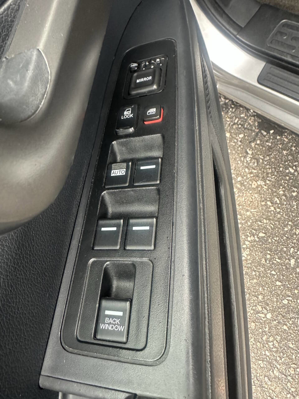 Used 2014 Honda Ridgeline SE image 16