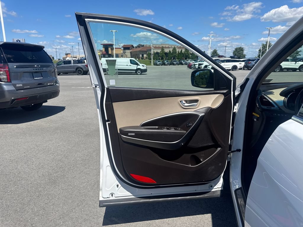 Used 2017 Hyundai Santa Fe Sport AWD/4WD image 26