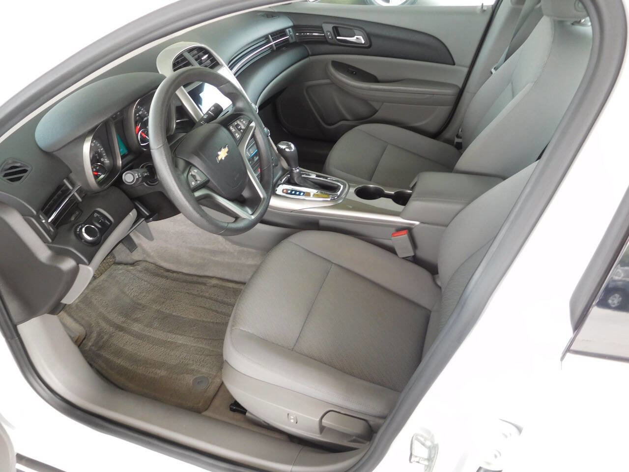 Used 2013 Chevrolet Malibu LS image 4