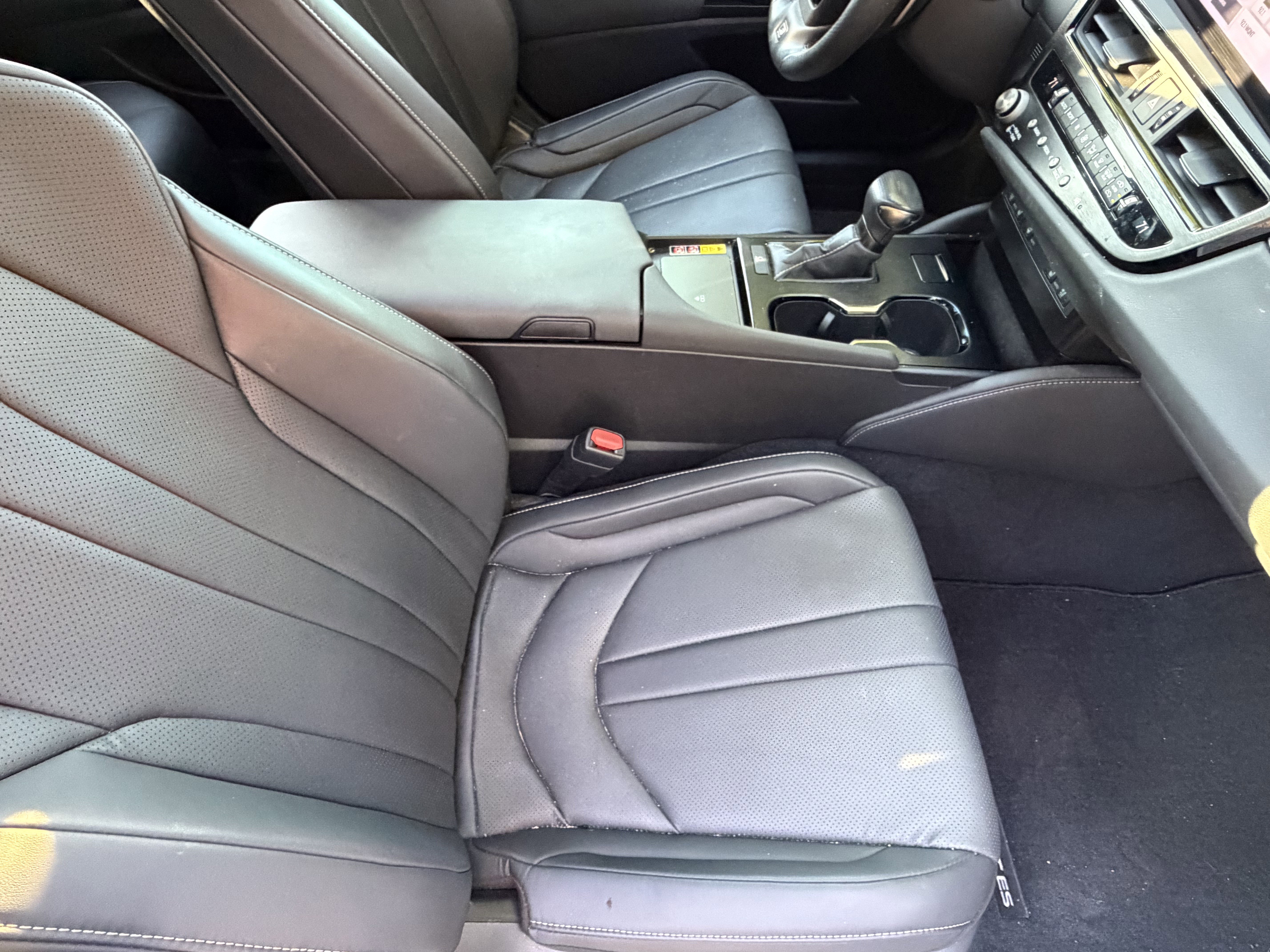 Certified 2023 Lexus ES 350 F Sport w/ Accessory Package (Z2) FWD image 44