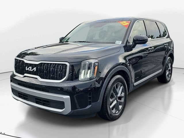 Used 2023 Kia Telluride LX AWD/4WD image 9