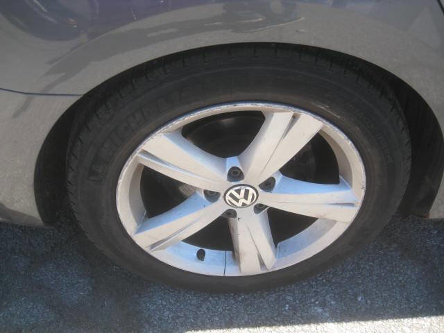 Used 2015 Volkswagen Passat 1.8T SE image 27