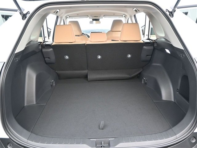 Used 2025 Toyota RAV4 LE image 13