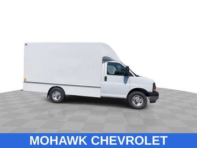 Certified 2025 Chevrolet Express 3500 w/ Power Convenience Package RWD image 9