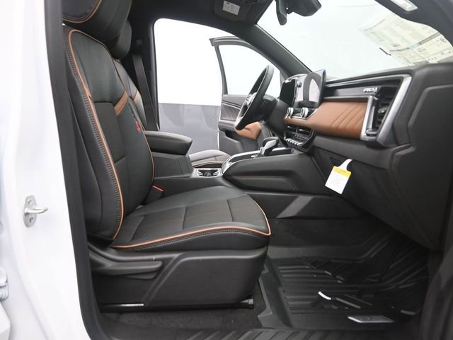 New 2026 GMC Canyon AT4 image 18