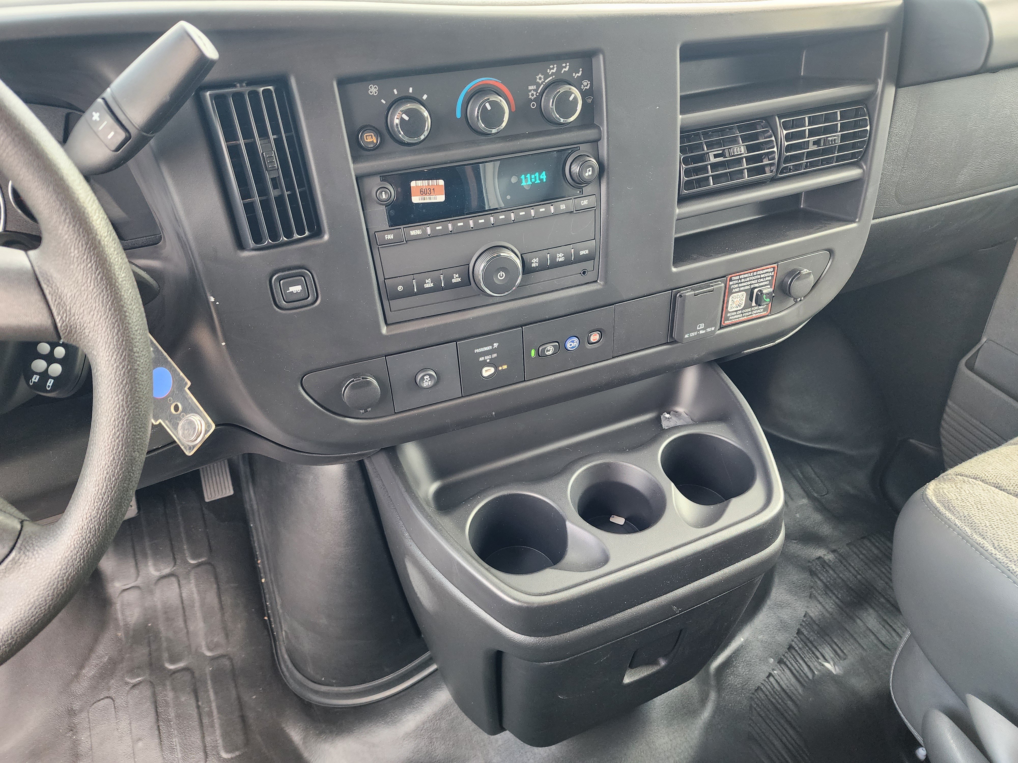 New 2025 Chevrolet Express 3500 w/ Power Convenience Package RWD image 31