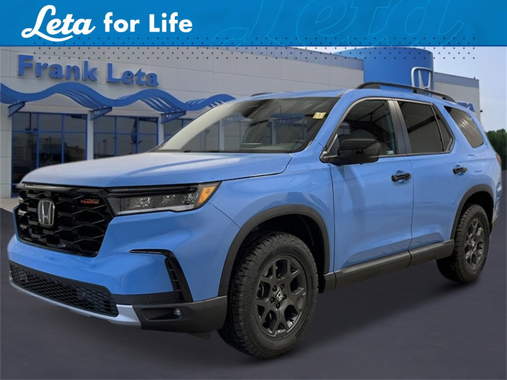 New 2025 Honda Pilot TrailSport
