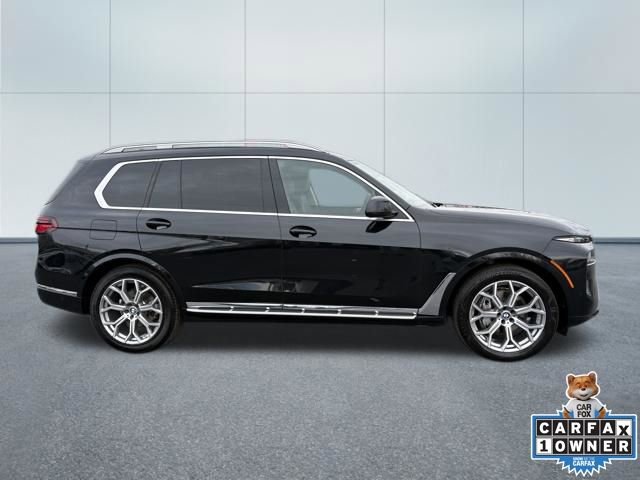 Used 2025 BMW X7 xDrive40i image 2