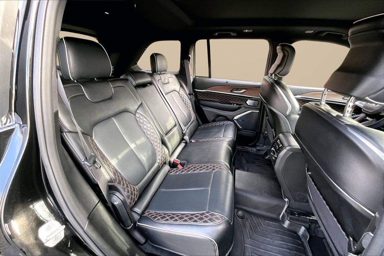 Certified 2022 Jeep Grand Cherokee Summit w/ Adv Protech Group IV image 25