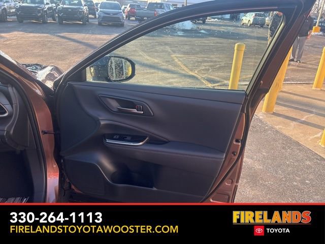 New 2026 Toyota Crown Platinum image 29