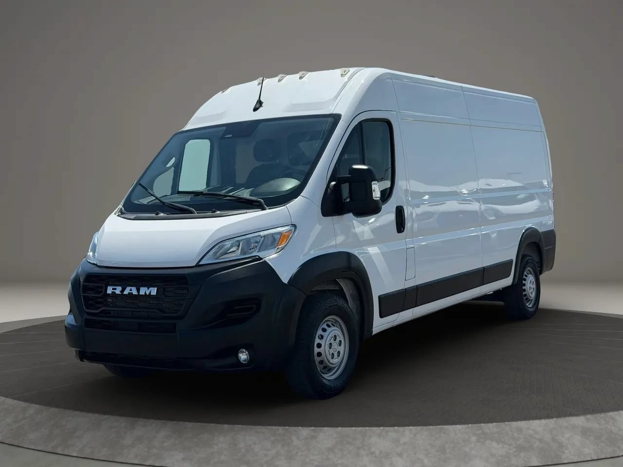 Used 2025 RAM ProMaster 2500 w/ Convenience Group FWD image 1