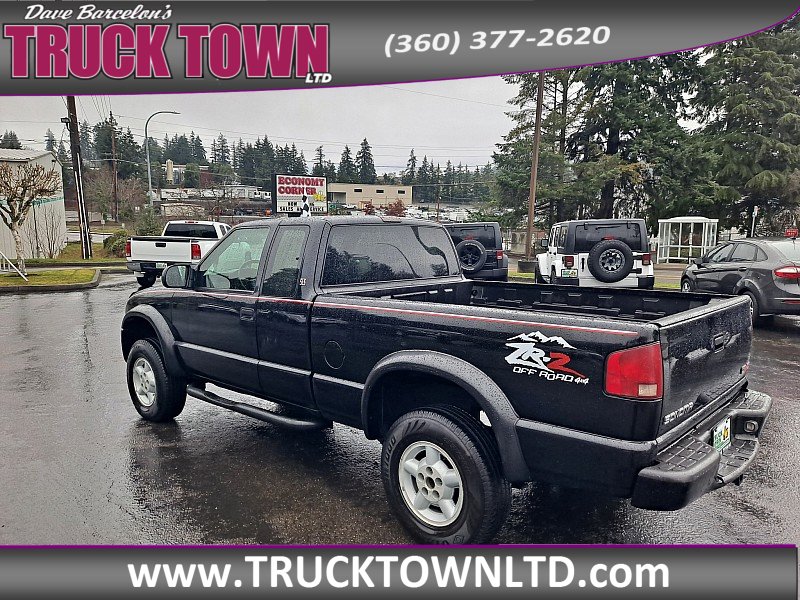 Used 2000 GMC Sonoma SLS w/ SLS Super Spec Pkg 1 image 6