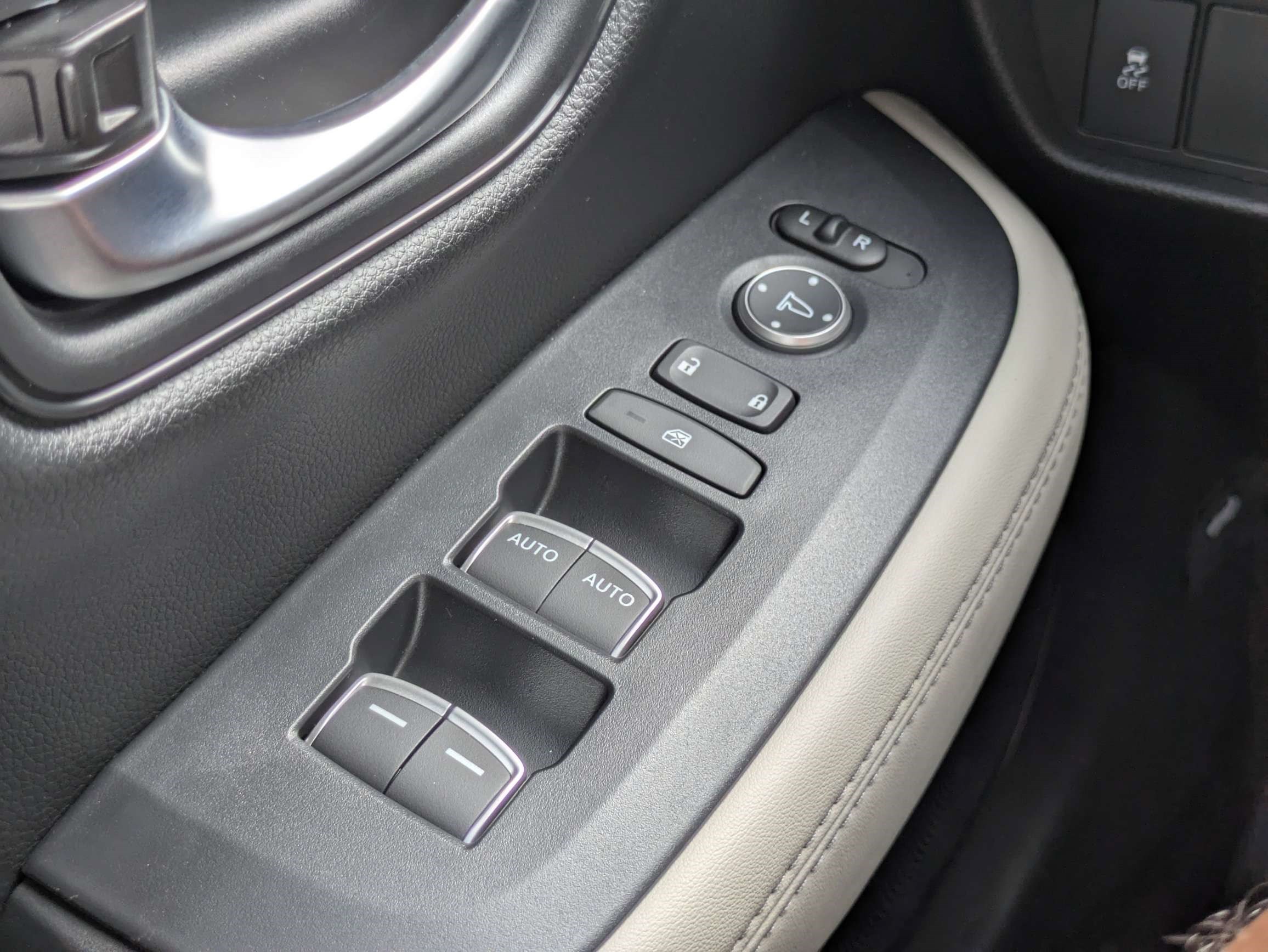 New 2027 Honda HR-V EX-L image 31