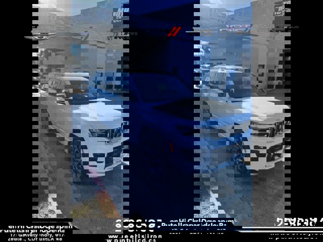 Certified 2025 Jeep Grand Cherokee L Overland w/ Luxury Tech Group IV image 1