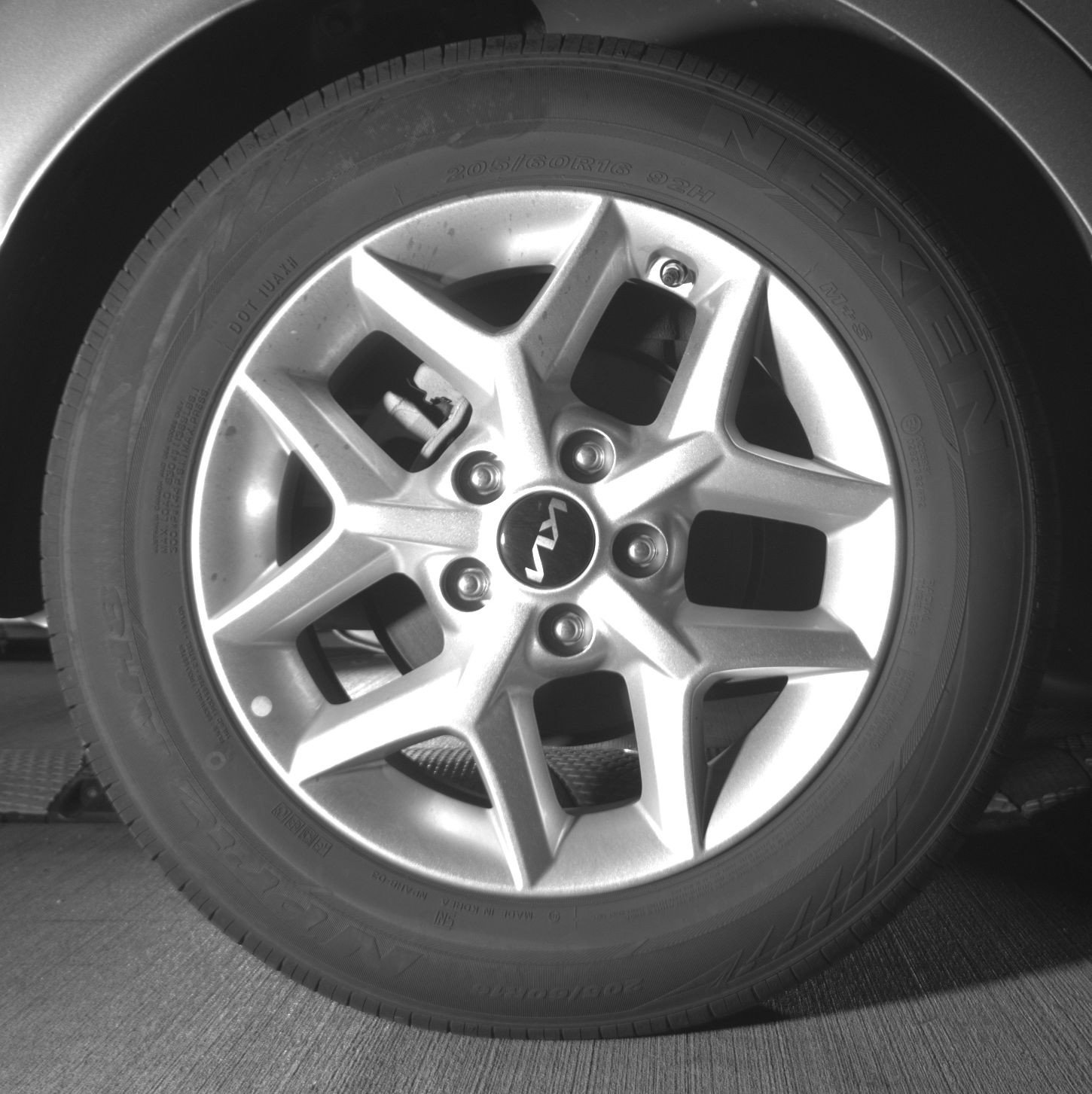 Used 2025 Kia Soul LX w/ LX Technology Package FWD image 15